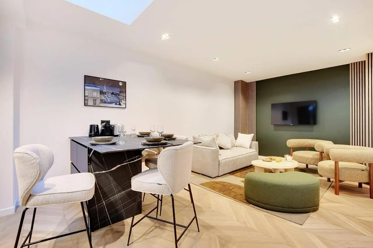 Apartment Elegant - 2br-6p - Le Marais Paris